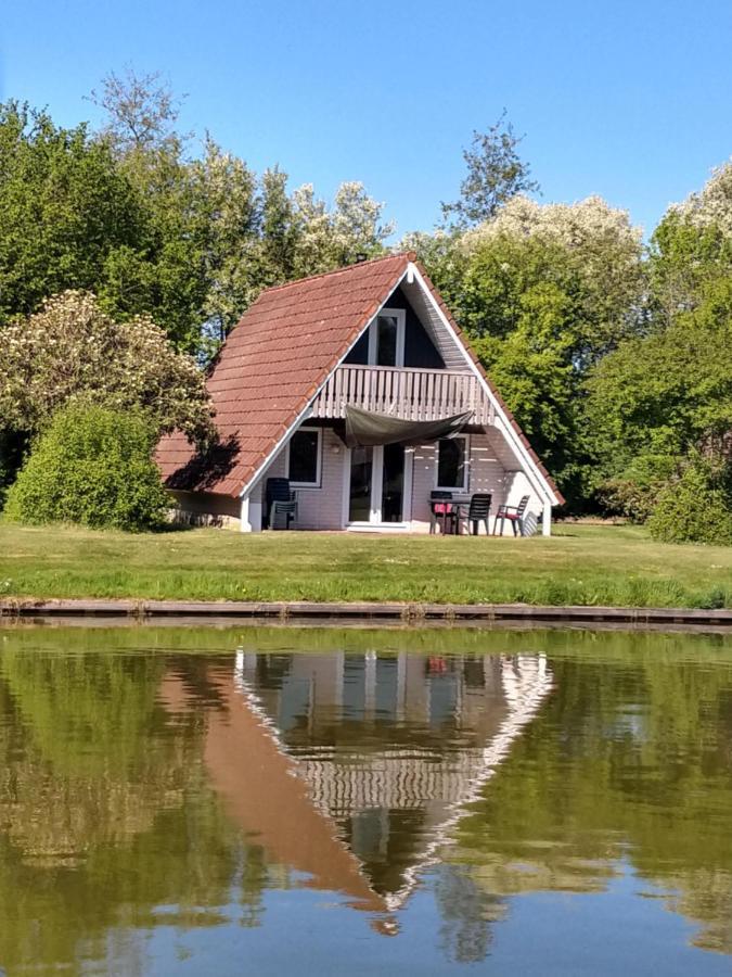De Gouwe, 158 - Aan Visvijver, De Beste Visstek Gramsbergen Eksteriør billede