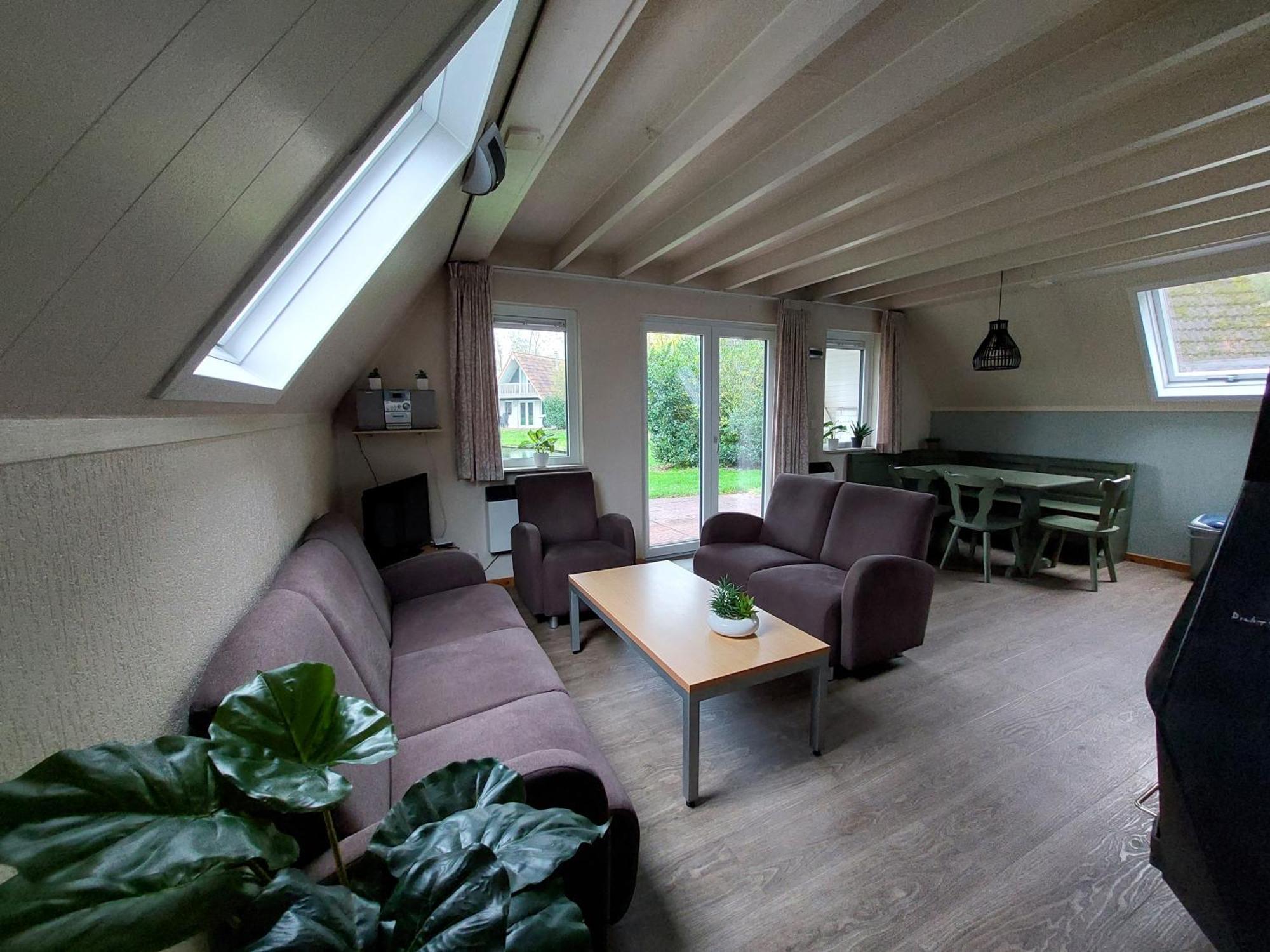 De Gouwe, 158 - Aan Visvijver, De Beste Visstek Gramsbergen Eksteriør billede